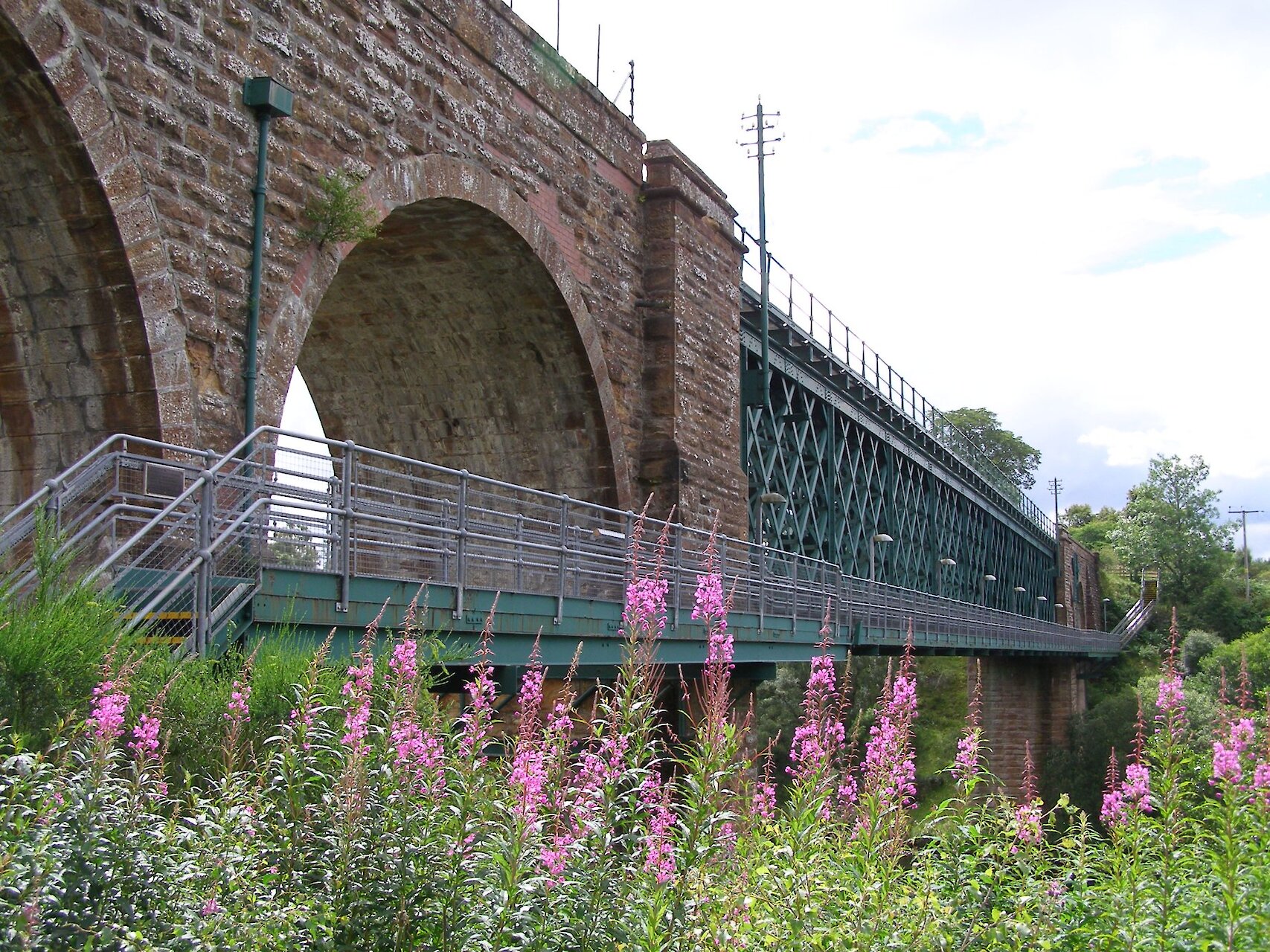 Pedestrian footbridge at Oykell Viaduct, Invershin