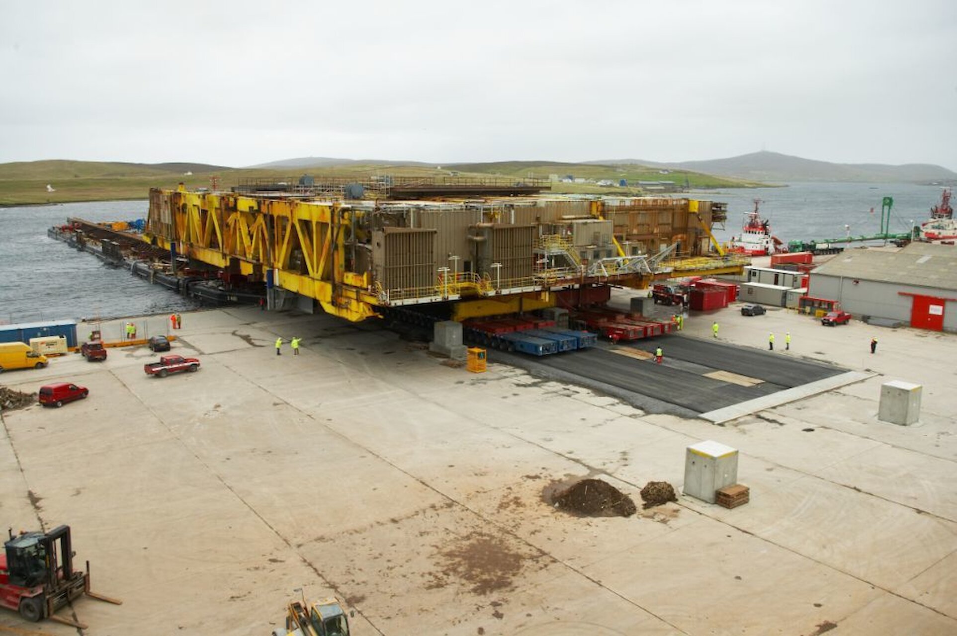 Decommissioning in Lerwick Harbour